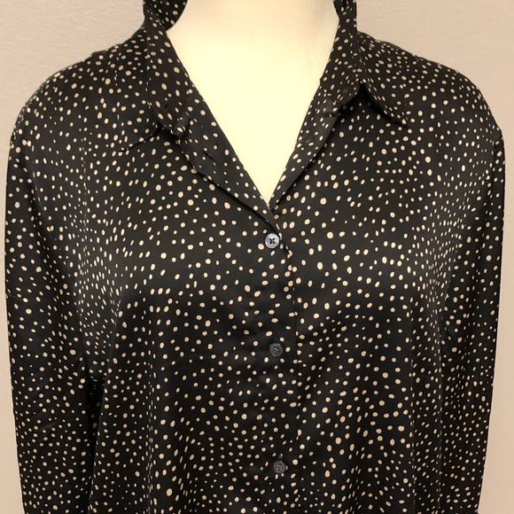 NWT! Banana Republic “Dillon” Blouse Size XL - Picture 3 of 9